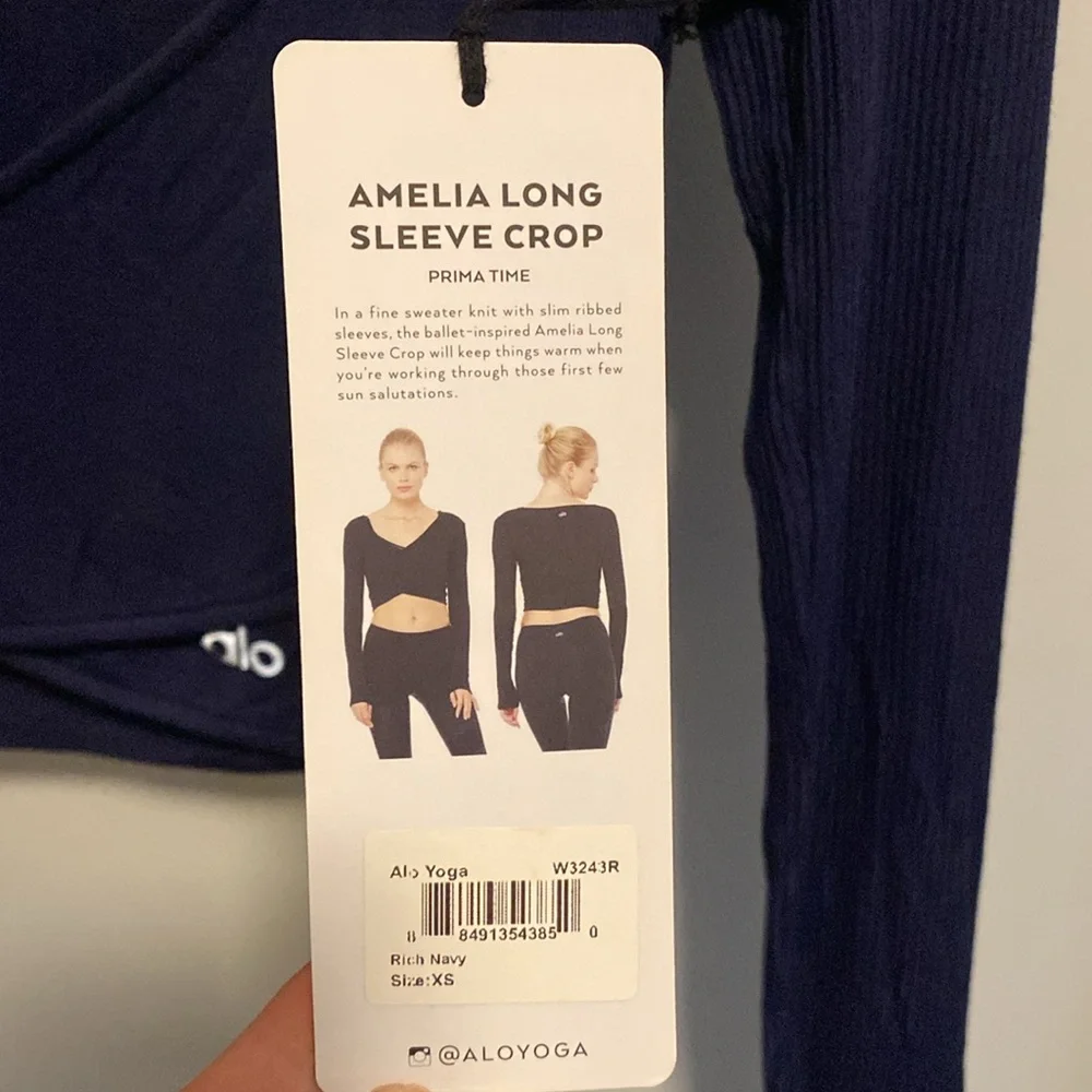 Alo Yoga Amelia Long Sleeve Crop Top. BNWT - Picture 5 of 12